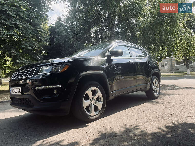 Внедорожник / Кроссовер Jeep Compass 2017 в Подольске