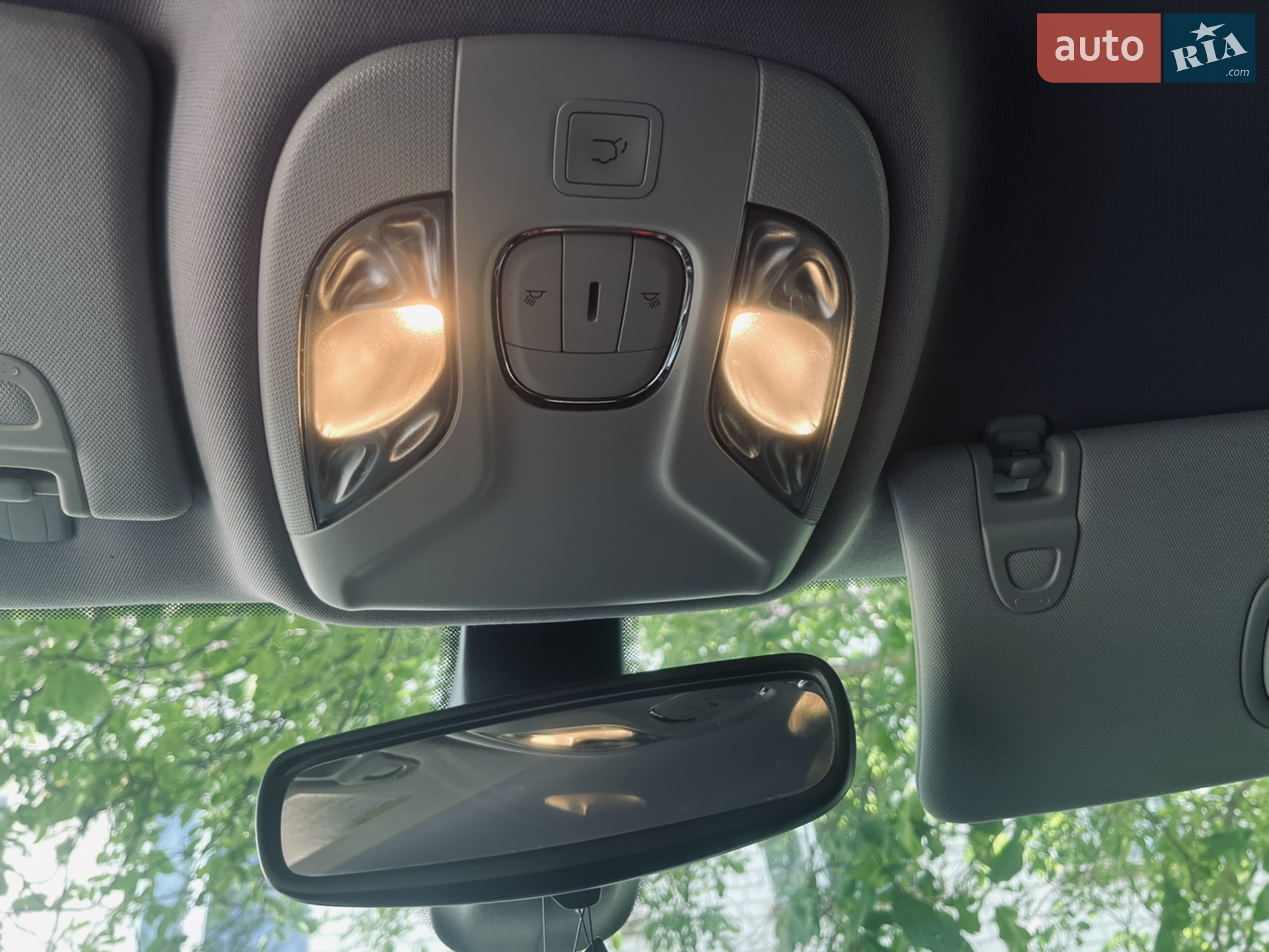 2017 Jeep Compass - мініатюра 18