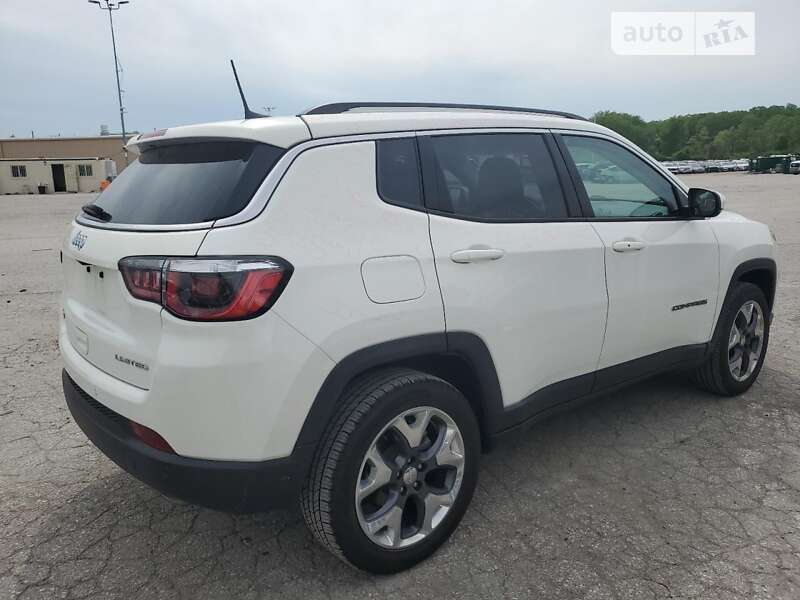 Внедорожник / Кроссовер Jeep Compass 2019 в 