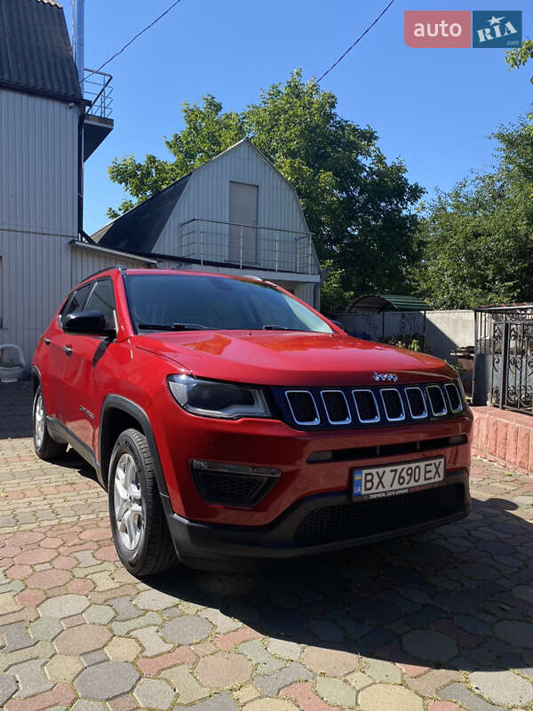 Внедорожник / Кроссовер Jeep Compass 2017 в Хмельницком