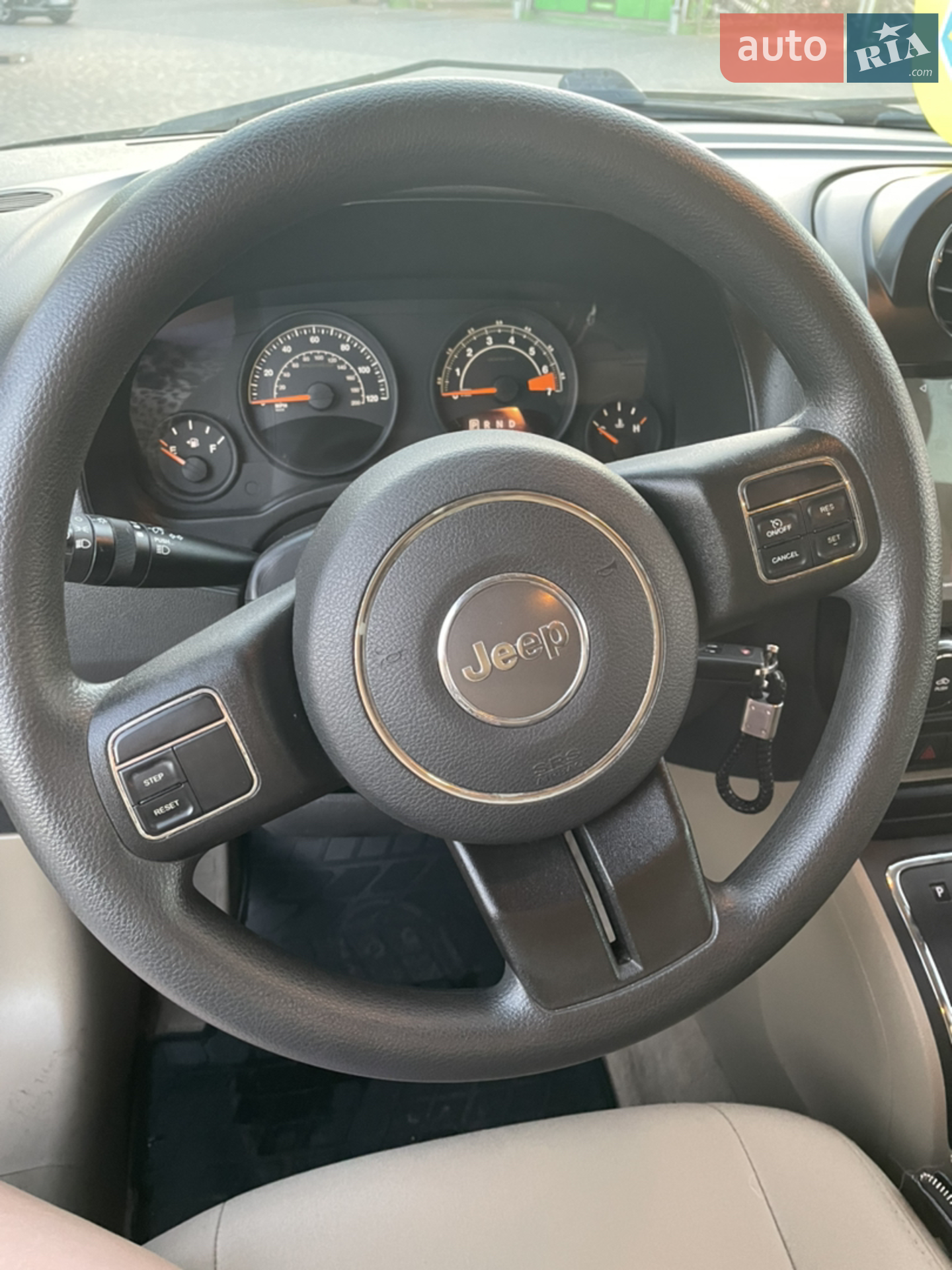 2013 Jeep Compass - мініатюра 12