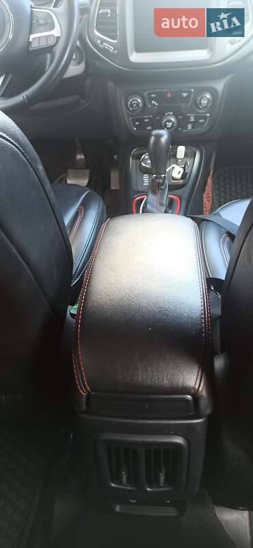 Позашляховик / Кросовер Jeep Compass 2018 в Рівному фото 8 Позашляховик / Кросовер Jeep Compass 2018 в Рівному