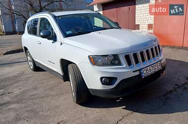 Внедорожник / Кроссовер Jeep Compass 2013 в 