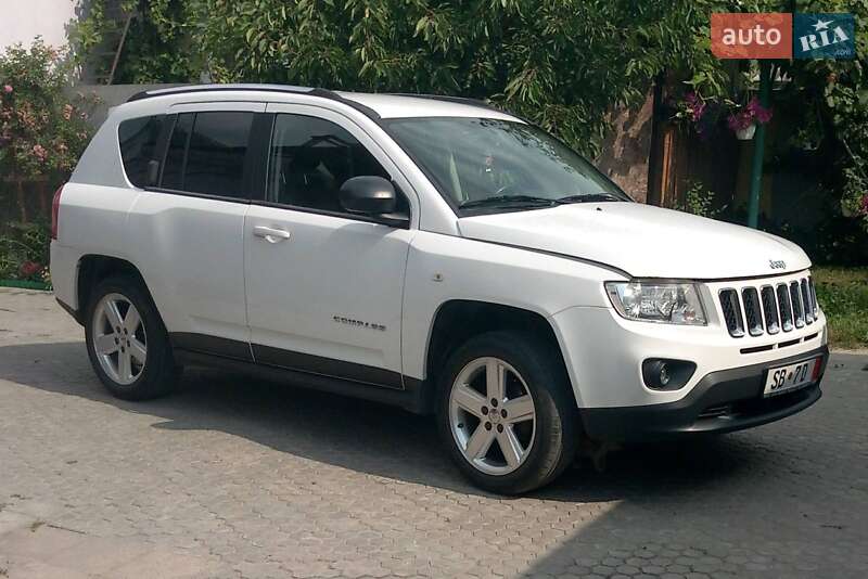 Внедорожник / Кроссовер Jeep Compass 2011 в Луцке