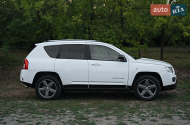 Внедорожник / Кроссовер Jeep Compass 2011 в Черновцах
