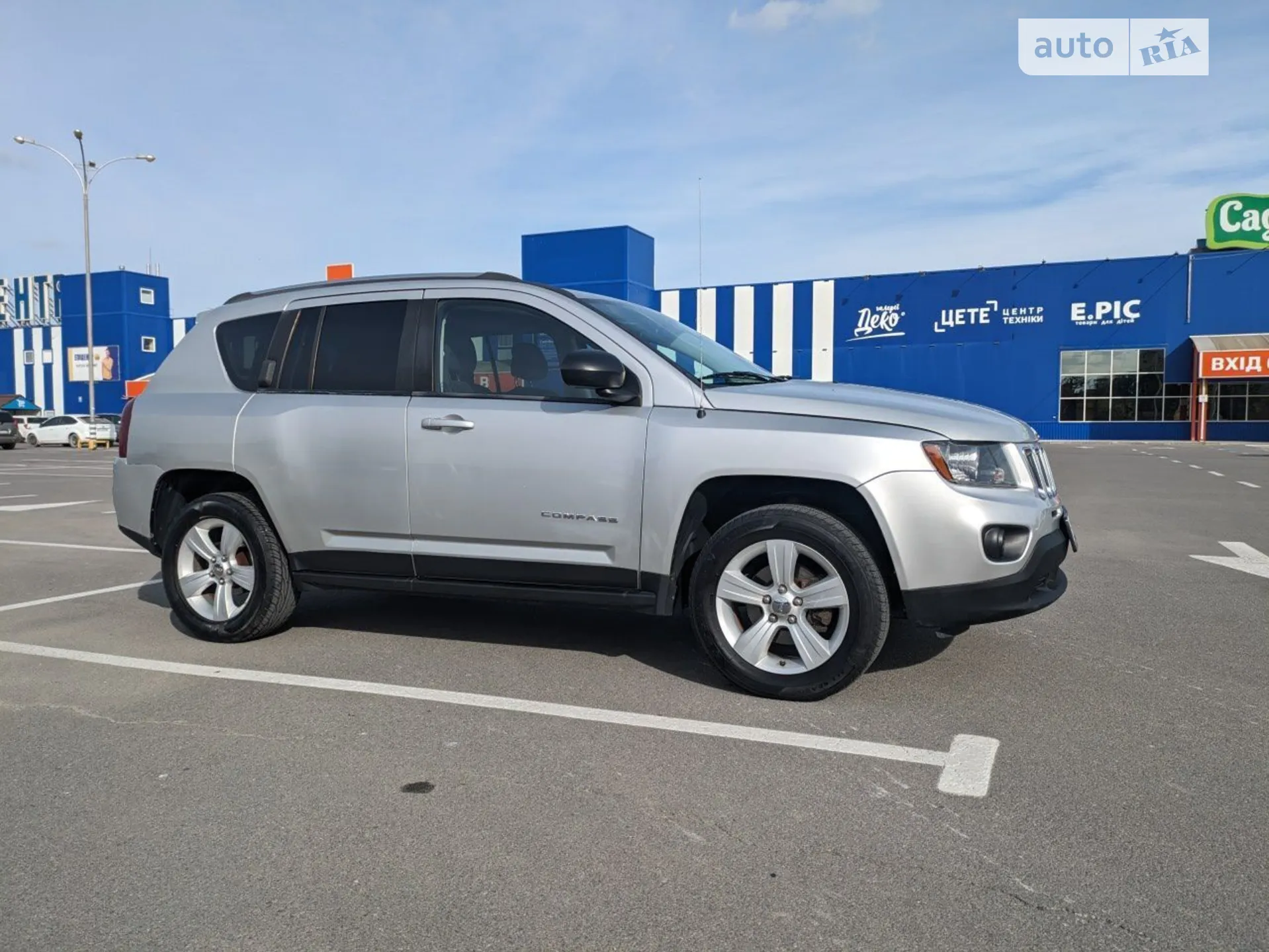 2013 Jeep Compass - мініатюра 8