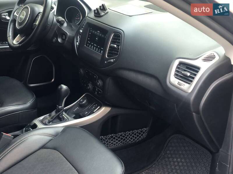 Внедорожник / Кроссовер Jeep Compass 2018 в Лубнах