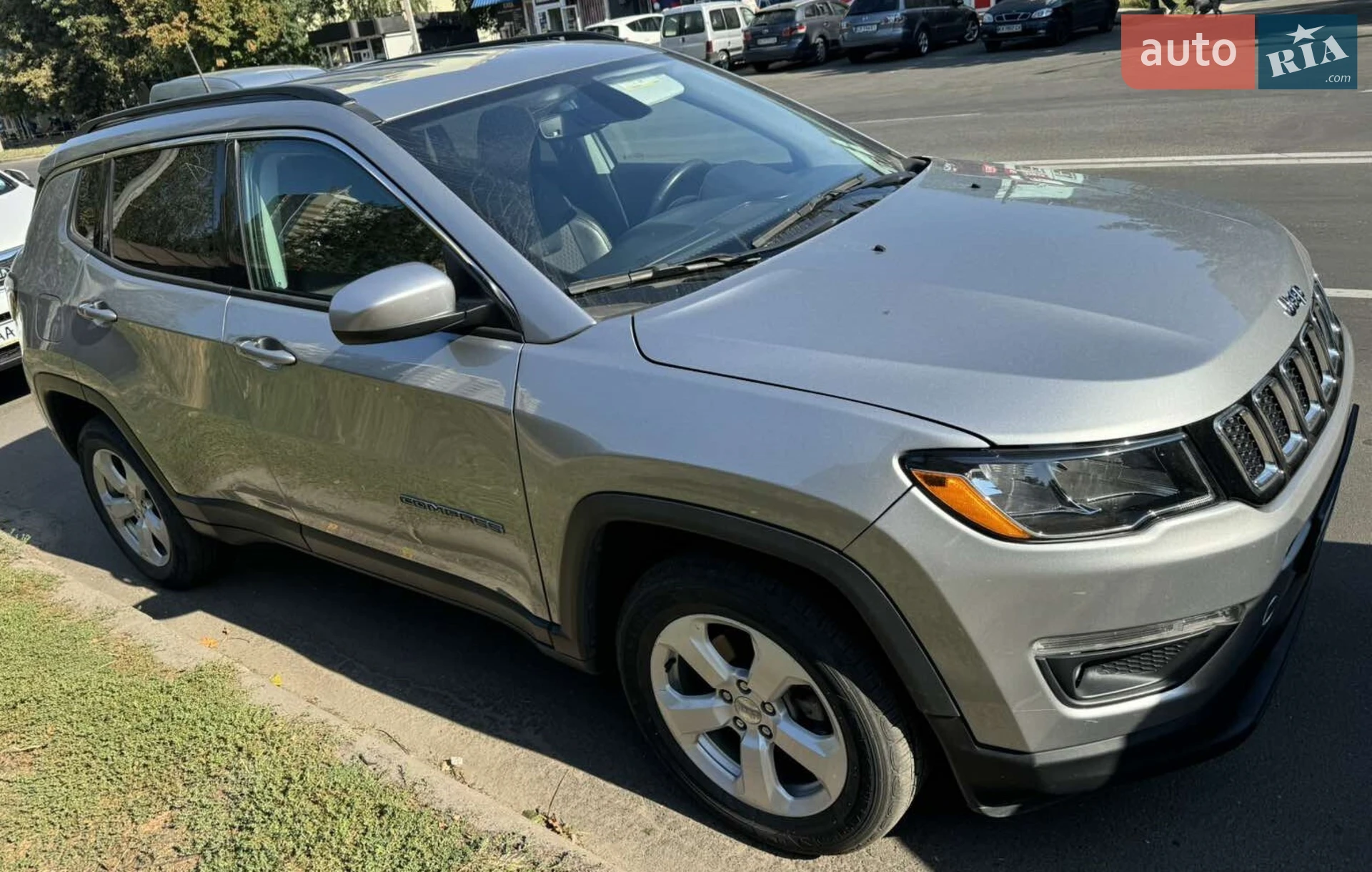 2019 Jeep Compass - мініатюра 2
