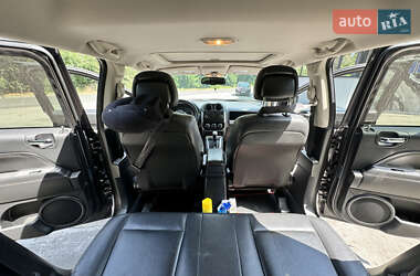 Внедорожник / Кроссовер Jeep Compass 2015 в Светловодске
