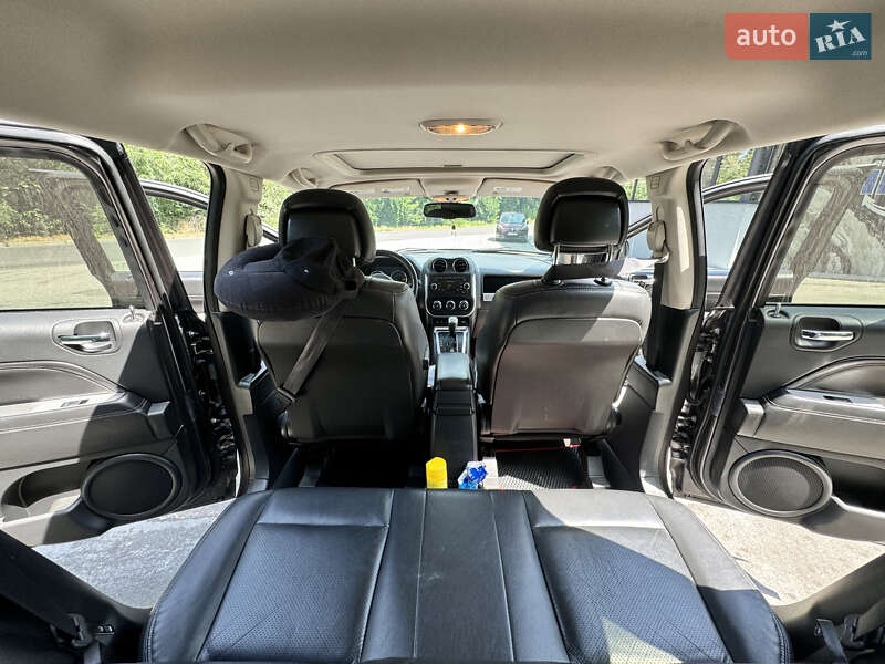 Внедорожник / Кроссовер Jeep Compass 2015 в Светловодске