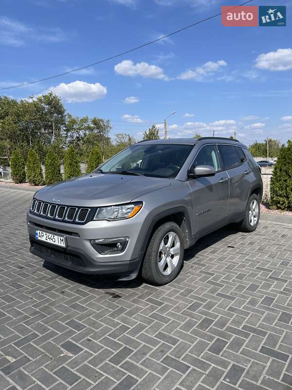 Внедорожник / Кроссовер Jeep Compass 2017 в Запорожье
