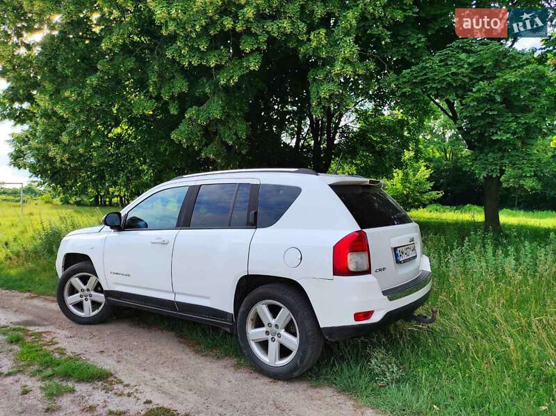 Внедорожник / Кроссовер Jeep Compass 2011 в Житомире