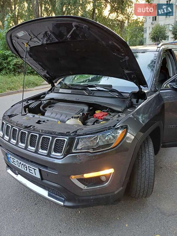 Внедорожник / Кроссовер Jeep Compass 2020 в Черновцах