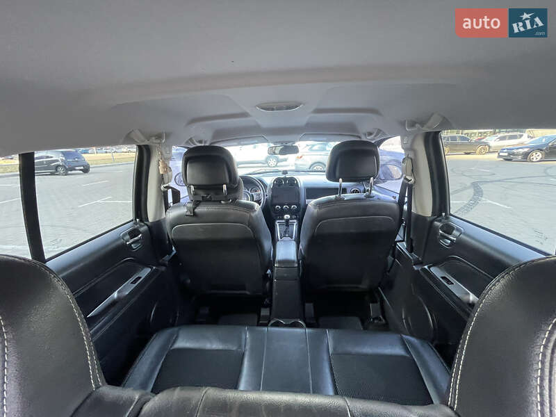 Внедорожник / Кроссовер Jeep Compass 2013 в Вышгороде