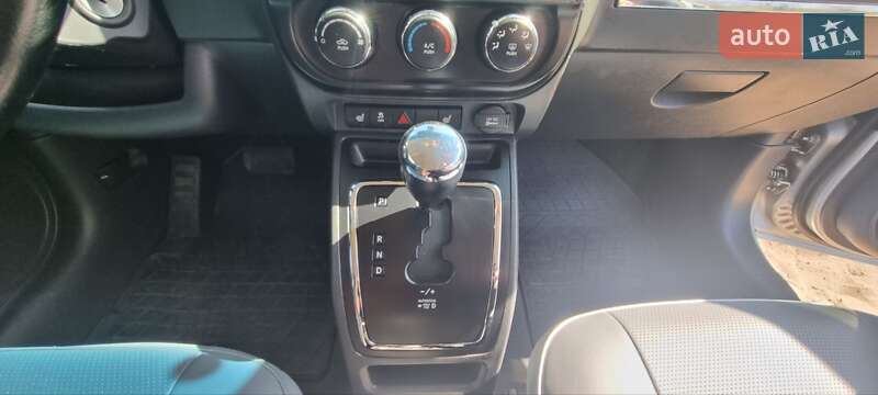 Позашляховик / Кросовер Jeep Compass 2012 в Дніпрі