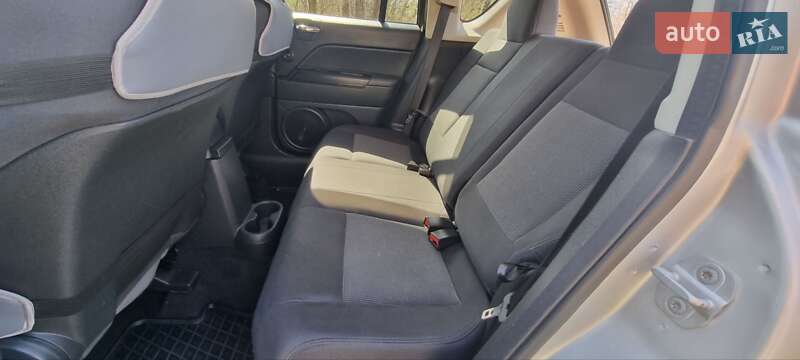 Позашляховик / Кросовер Jeep Compass 2012 в Дніпрі