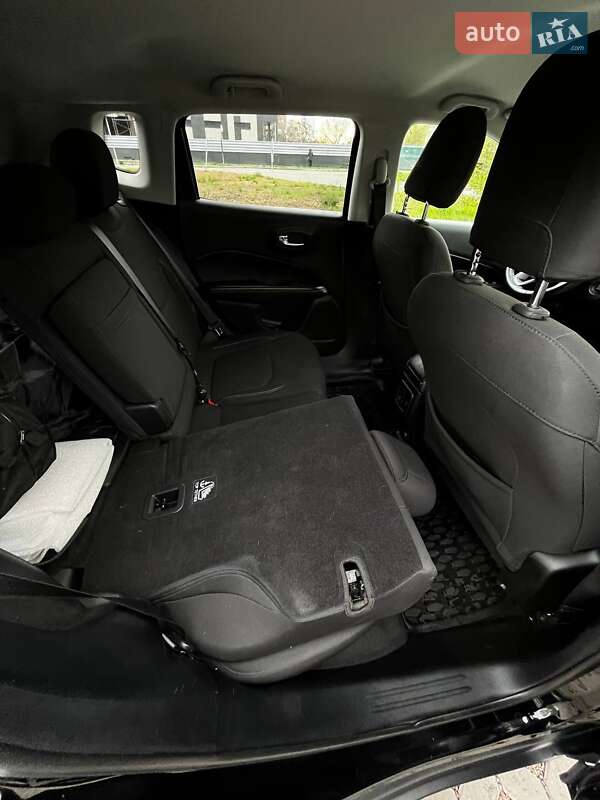 Внедорожник / Кроссовер Jeep Compass 2018 в Буче