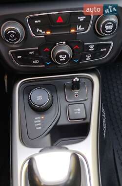 Внедорожник / Кроссовер Jeep Compass 2017 в 