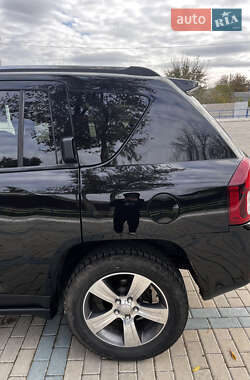Внедорожник / Кроссовер Jeep Compass 2016 в Измаиле фото 9 Внедорожник / Кроссовер Jeep Compass 2016 в Измаиле