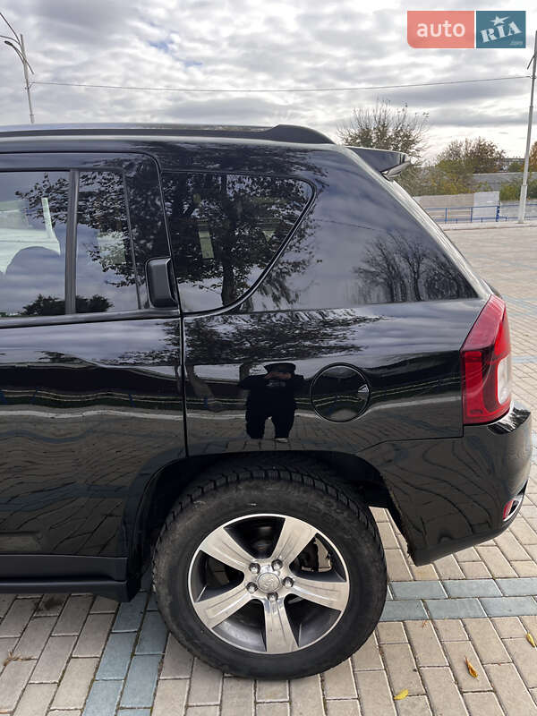 Внедорожник / Кроссовер Jeep Compass 2016 в Измаиле фото 9 Внедорожник / Кроссовер Jeep Compass 2016 в Измаиле