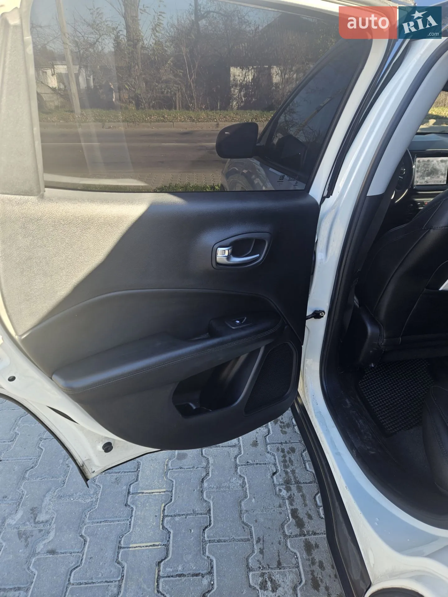 2018 Jeep Compass - мініатюра 8