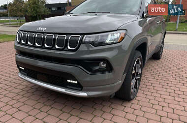 Позашляховик / Кросовер Jeep Compass 2023 в 
