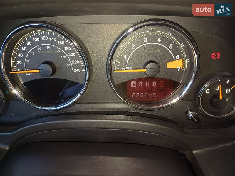 Внедорожник / Кроссовер Jeep Compass 2014 в Каменском
