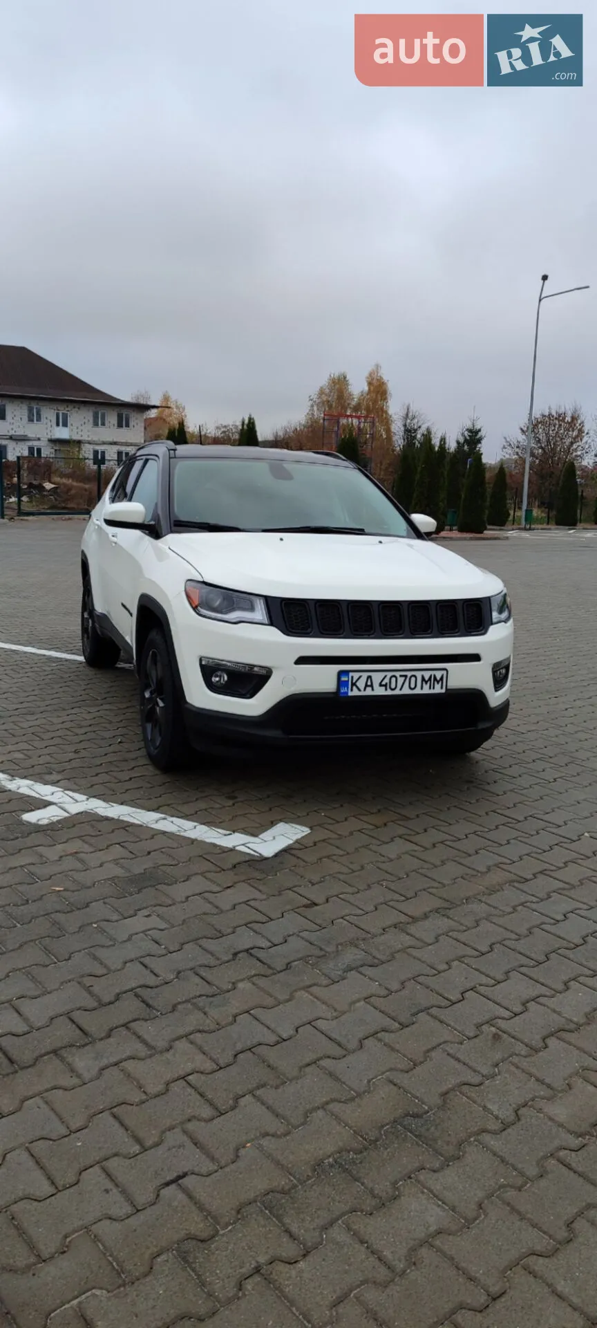 2019 Jeep Compass - мініатюра 2