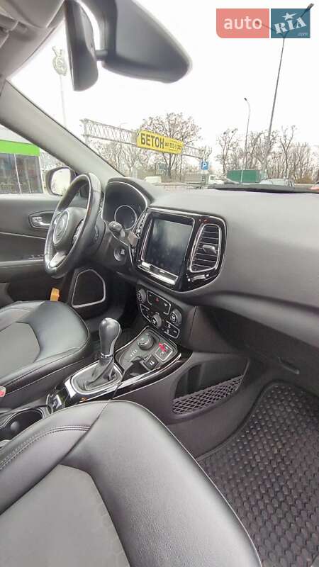 Внедорожник / Кроссовер Jeep Compass 2019 в Киеве фото 31 Внедорожник / Кроссовер Jeep Compass 2019 в Киеве