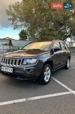 Внедорожник / Кроссовер Jeep Compass 2016 в Киеве