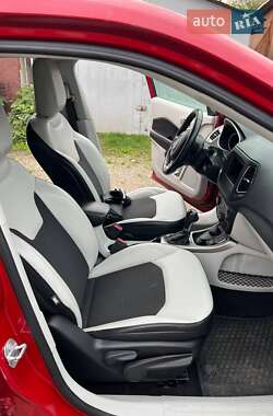 Позашляховик / Кросовер Jeep Compass 2018 в  фото 22 Позашляховик / Кросовер Jeep Compass 2018 в