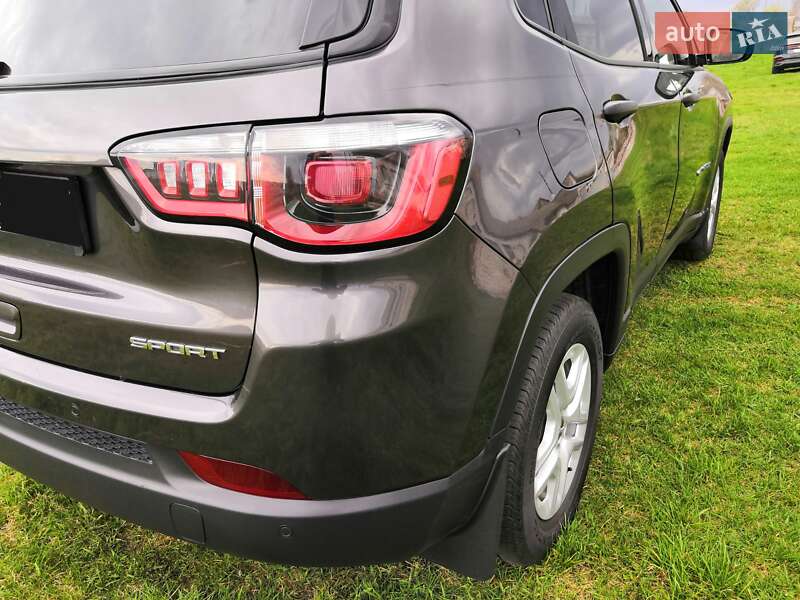 Внедорожник / Кроссовер Jeep Compass 2017 в Володарке фото 27 Внедорожник / Кроссовер Jeep Compass 2017 в Володарке