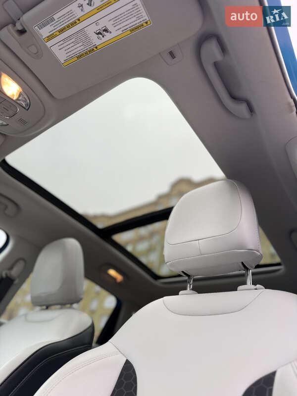 Внедорожник / Кроссовер Jeep Compass 2018 в Киеве фото 35 Внедорожник / Кроссовер Jeep Compass 2018 в Киеве