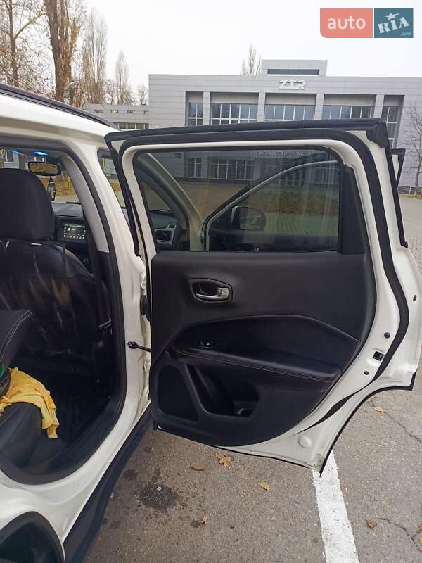 Внедорожник / Кроссовер Jeep Compass 2019 в Запорожье