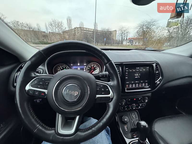Внедорожник / Кроссовер Jeep Compass 2018 в Николаеве