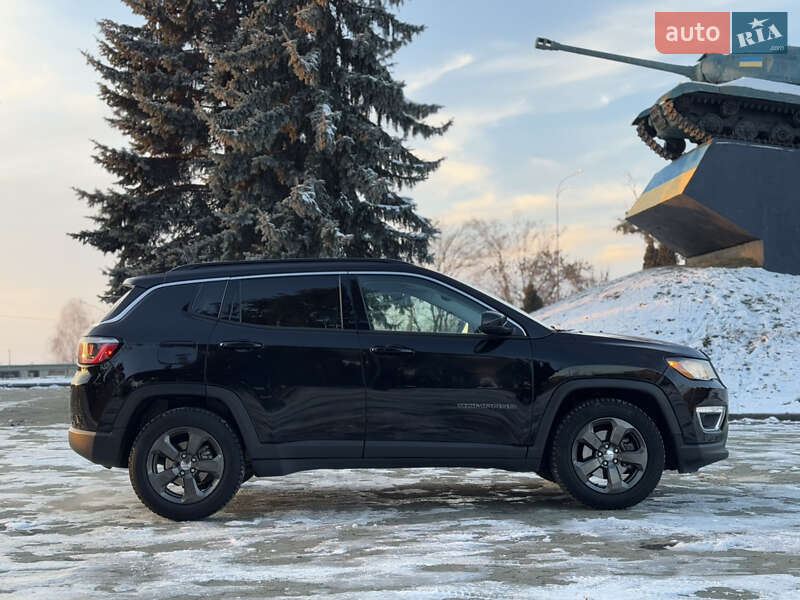 Внедорожник / Кроссовер Jeep Compass 2019 в Дубно