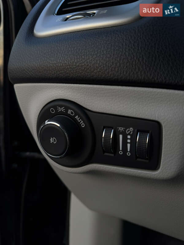 Внедорожник / Кроссовер Jeep Compass 2019 в Дубно