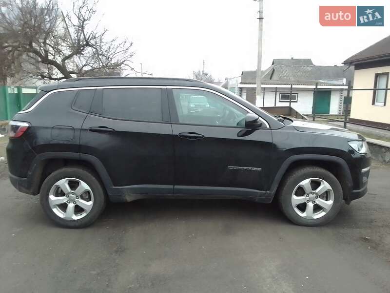Внедорожник / Кроссовер Jeep Compass 2017 в Черкассах