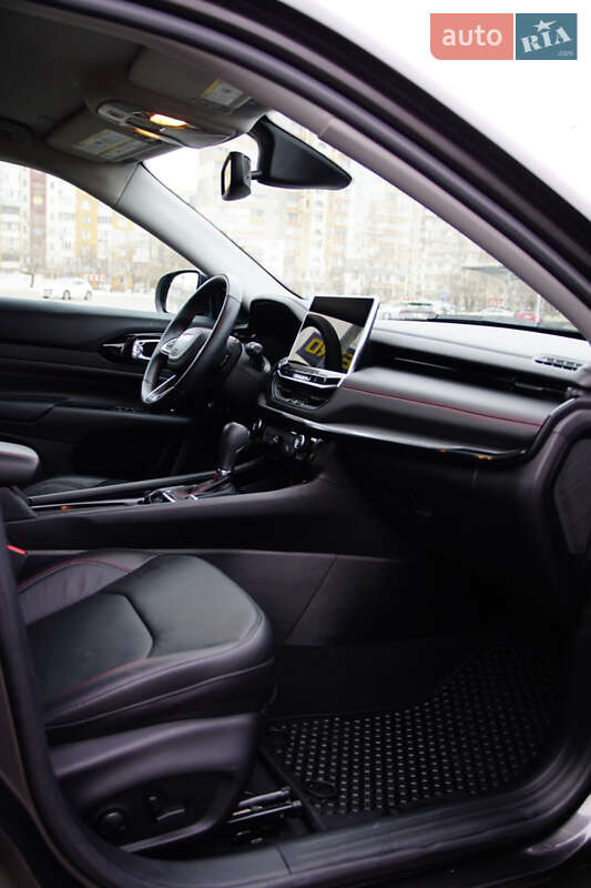 Внедорожник / Кроссовер Jeep Compass 2022 в Киеве