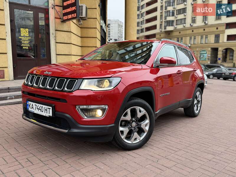 Внедорожник / Кроссовер Jeep Compass 2018 в Киеве