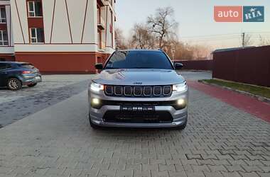 Внедорожник / Кроссовер Jeep Compass 2022 в 