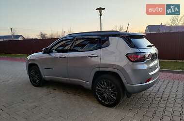 Внедорожник / Кроссовер Jeep Compass 2022 в 