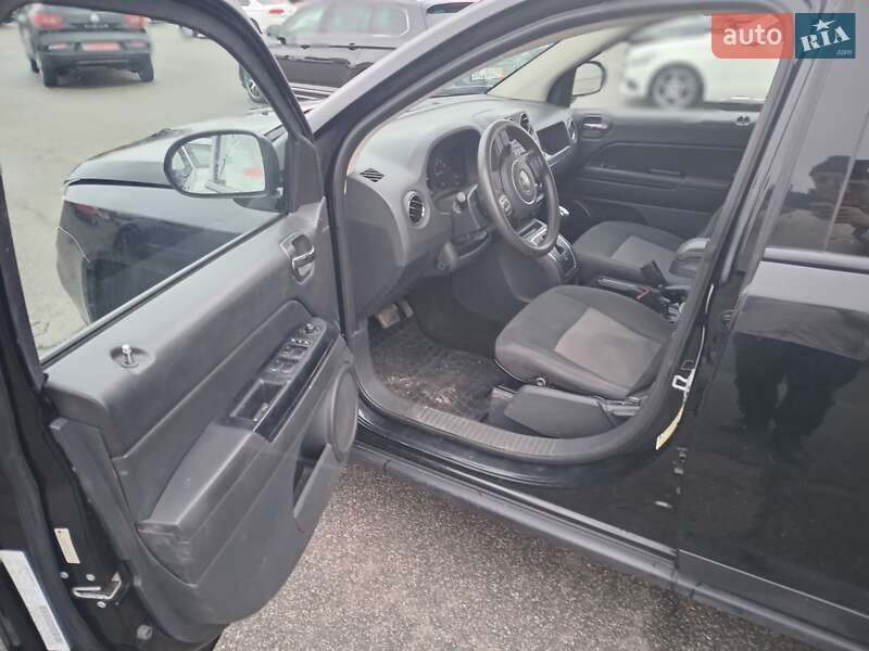 Внедорожник / Кроссовер Jeep Compass 2013 в Киеве