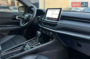 Внедорожник / Кроссовер Jeep Compass 2022 в 