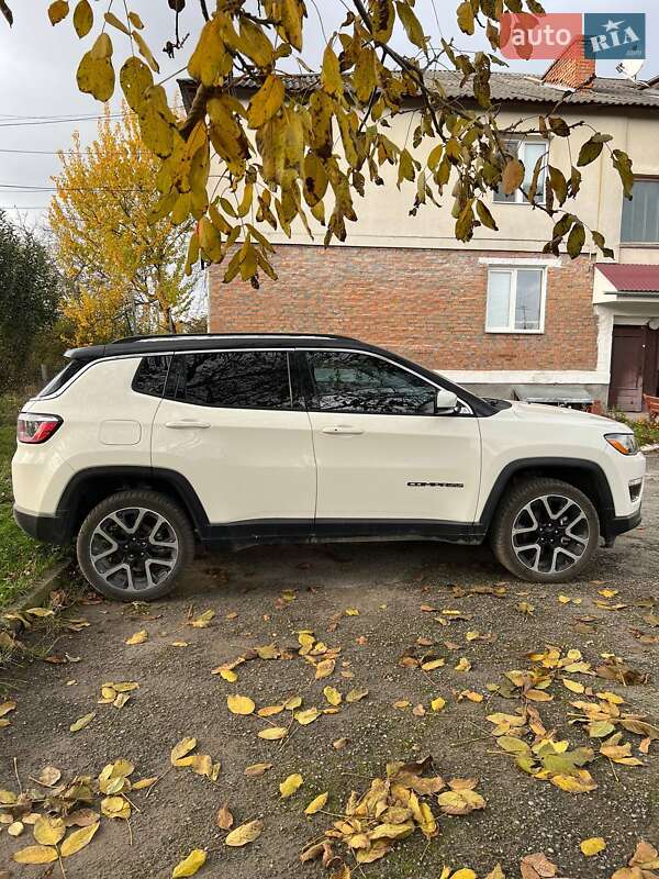 Внедорожник / Кроссовер Jeep Compass 2017 в Дунаевцах