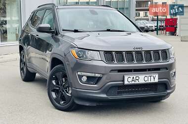 Внедорожник / Кроссовер Jeep Compass 2019 в Киеве