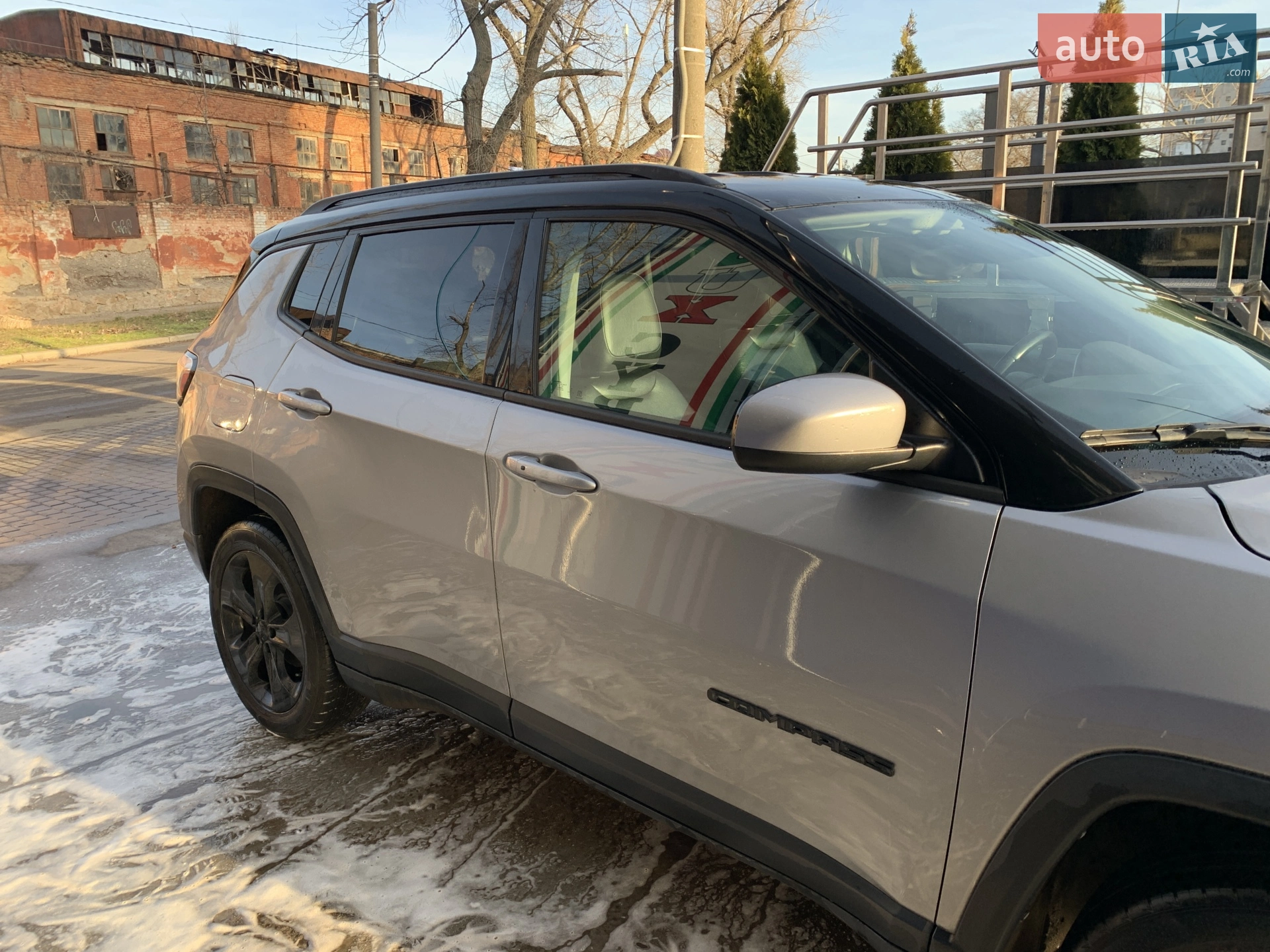 2018 Jeep Compass - мініатюра 2