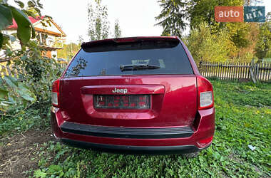 Позашляховик / Кросовер Jeep Compass 2012 в 