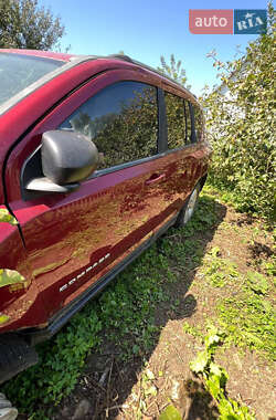 Позашляховик / Кросовер Jeep Compass 2012 в 