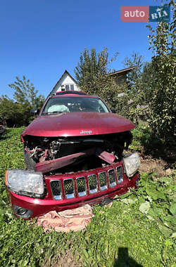 Позашляховик / Кросовер Jeep Compass 2012 в 